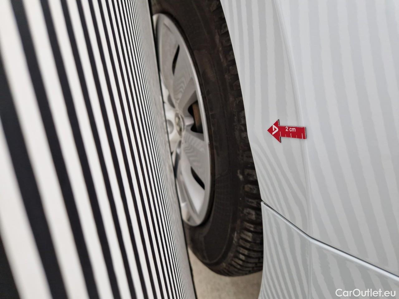  Renault  Clio 1.0 TCe 90CP Life #8