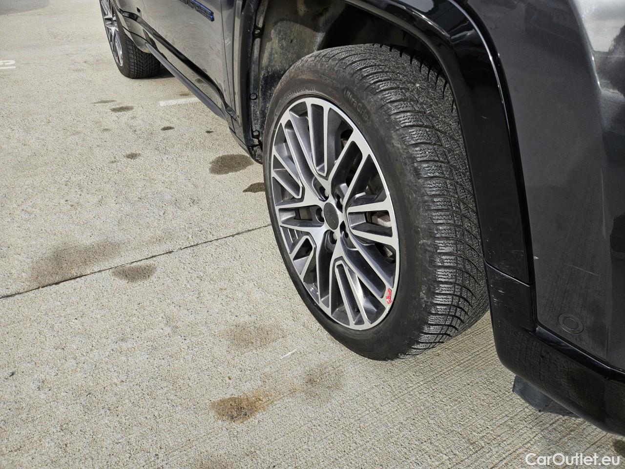  Jeep  Cherokee 1.3 T PHEV 240 CP Summit AT6 4xe #20