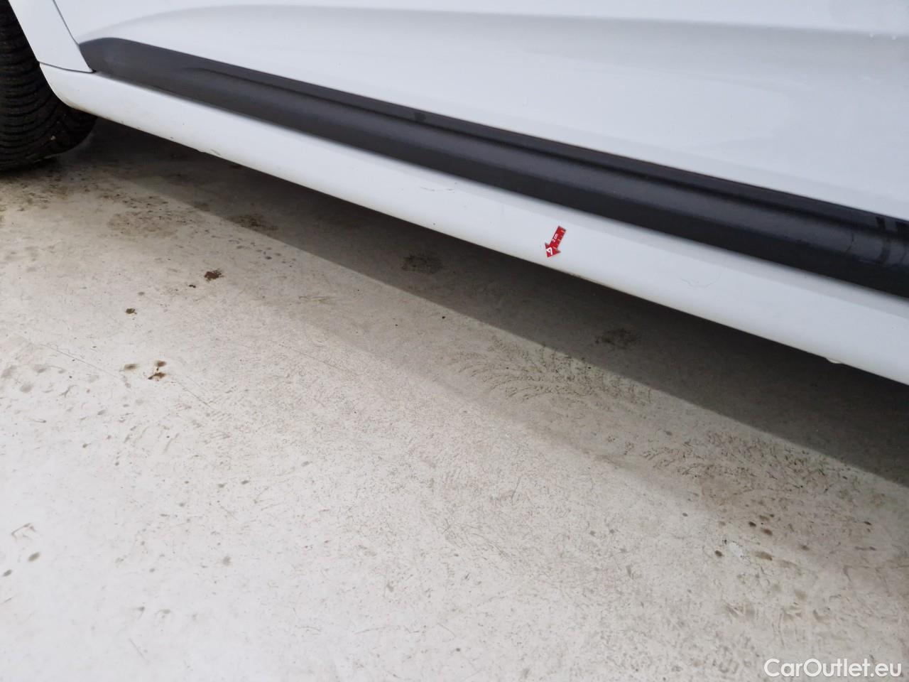  Renault  Clio 1.0 TCe 90CP Life #6