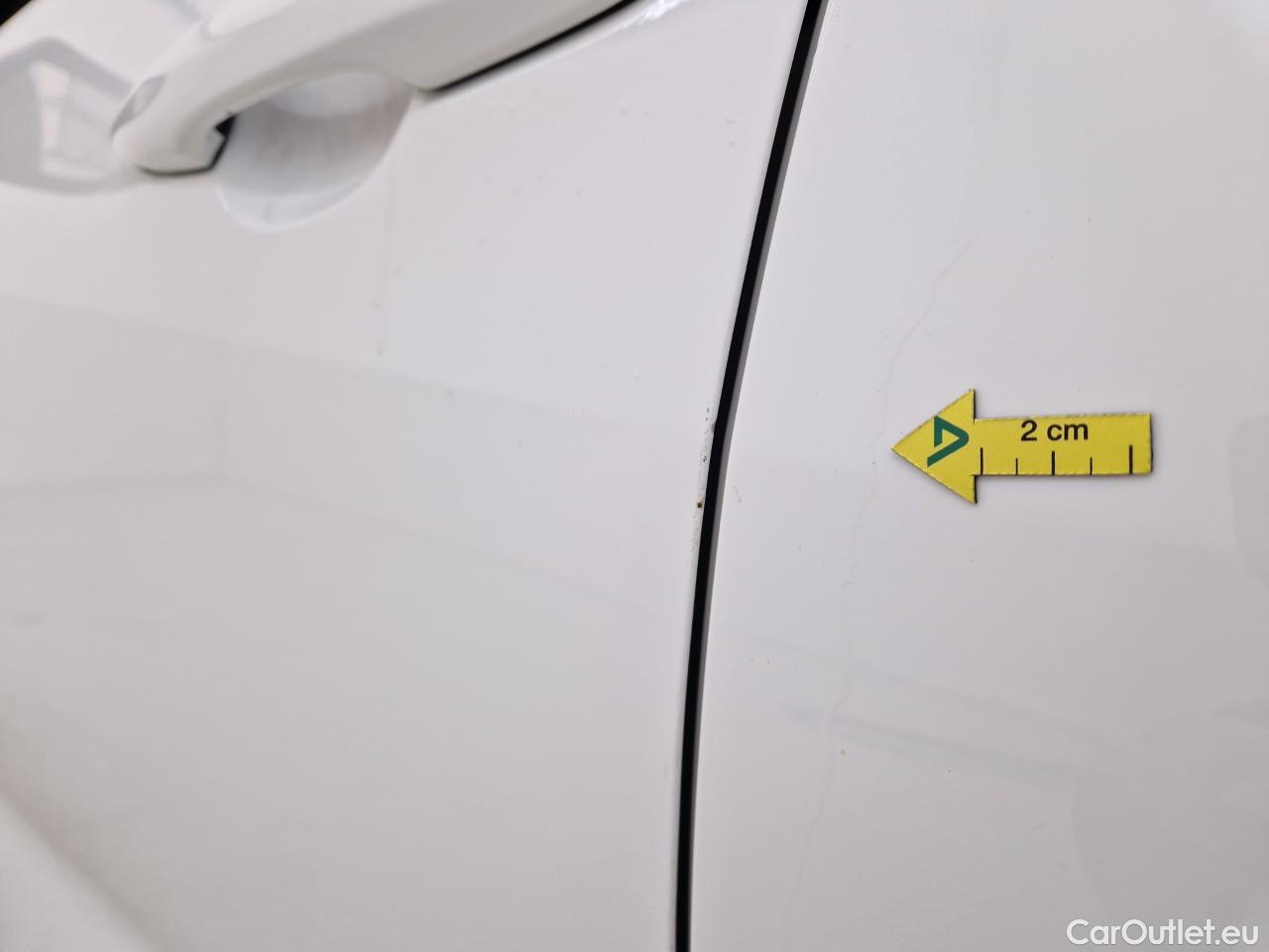  Toyota  Yaris 1.5 Hybrid Eco HYB Auto #1