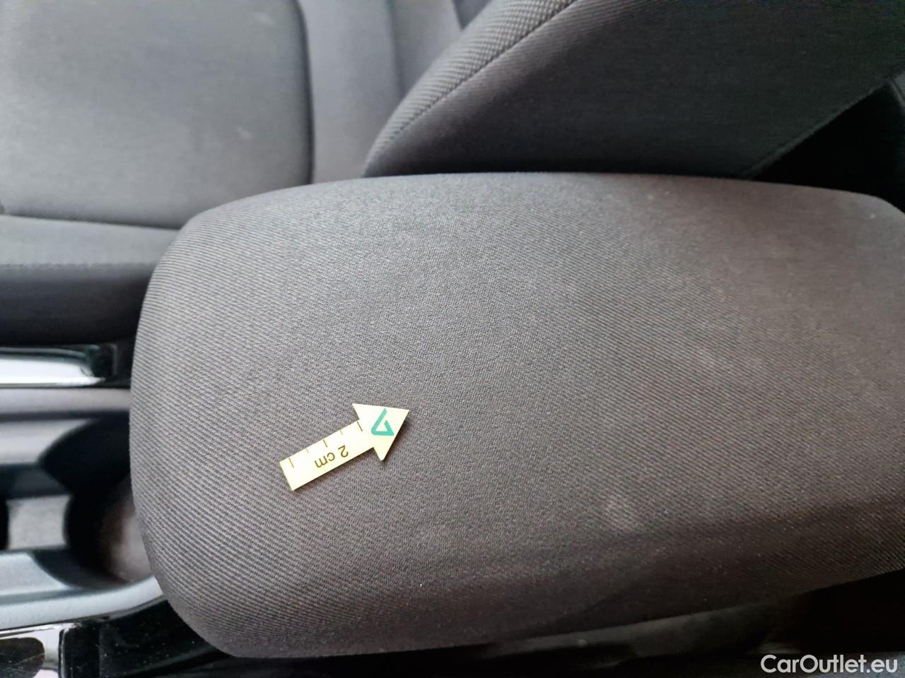  Toyota  Corolla 1.8 Hybrid Business HSD E-CVT #37