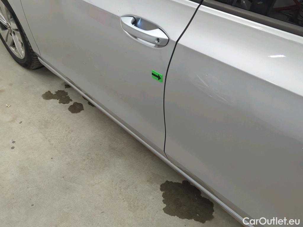  Volkswagen  Golf  2.0 TDI 116HP DSG Life Variant #13