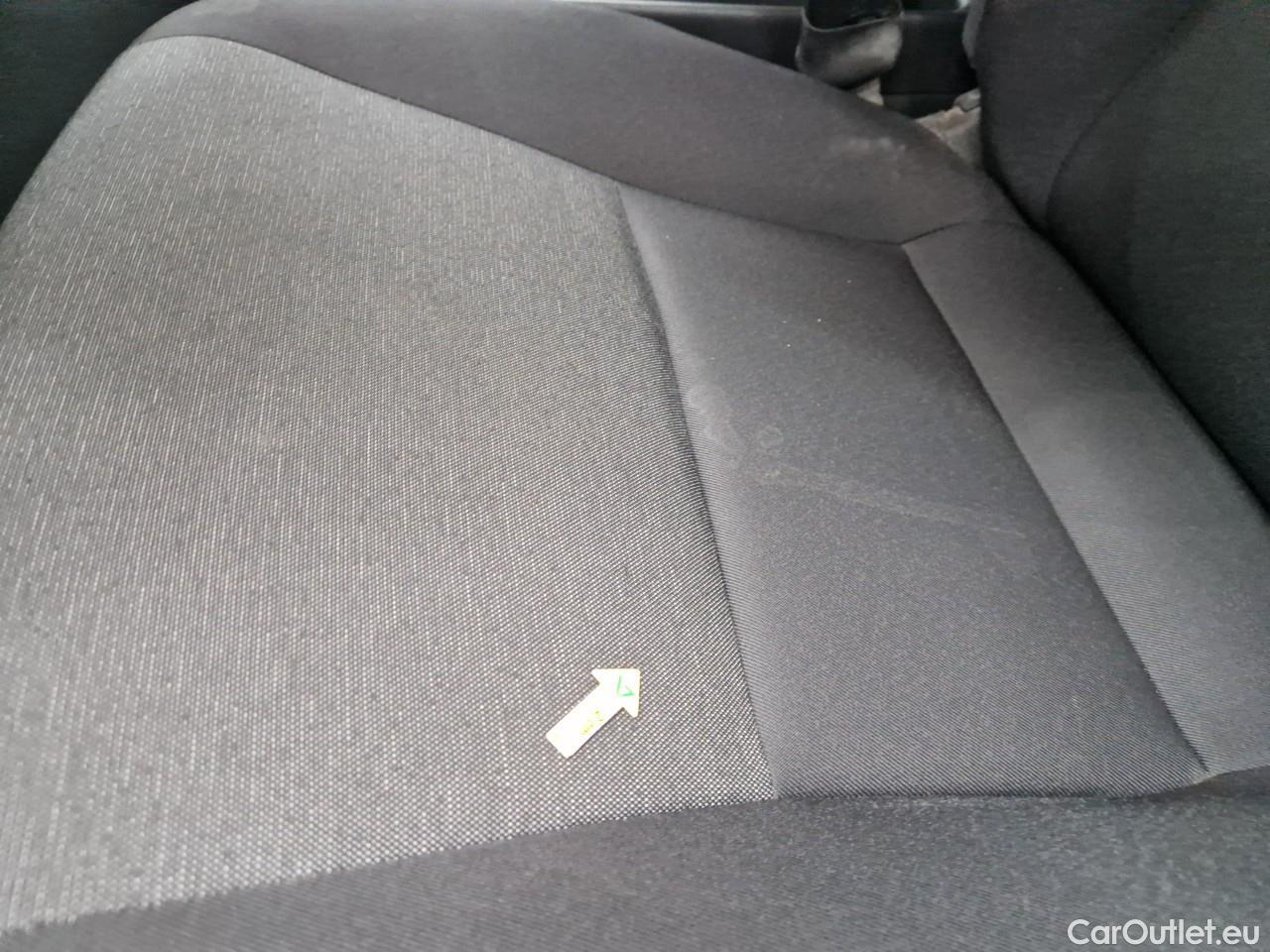  Toyota  Yaris 1.5 Hybrid Eco HYB Auto #37