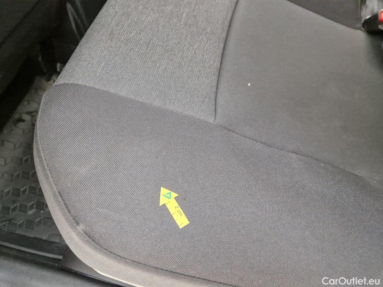  Toyota  Yaris 1.5 Hybrid Eco HYB Auto #37