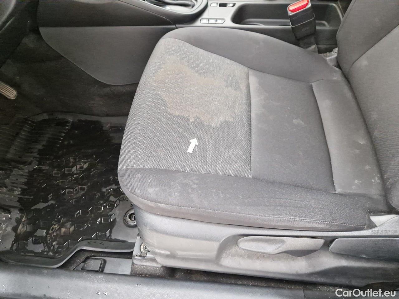  Toyota  Yaris 1.5 Hybrid Eco HYB Auto #48