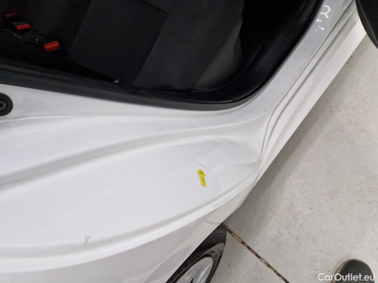  Toyota  Yaris 1.5 Hybrid Eco HYB Auto #49