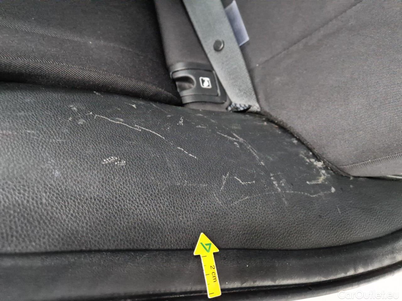  Toyota  Yaris 1.5 Hybrid Eco HYB Auto #35