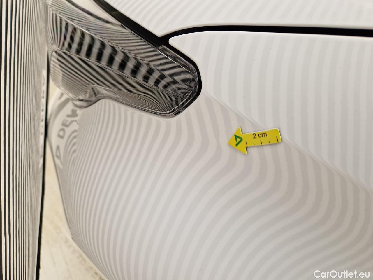  Toyota  Yaris 1.5 Hybrid Eco HYB Auto #6