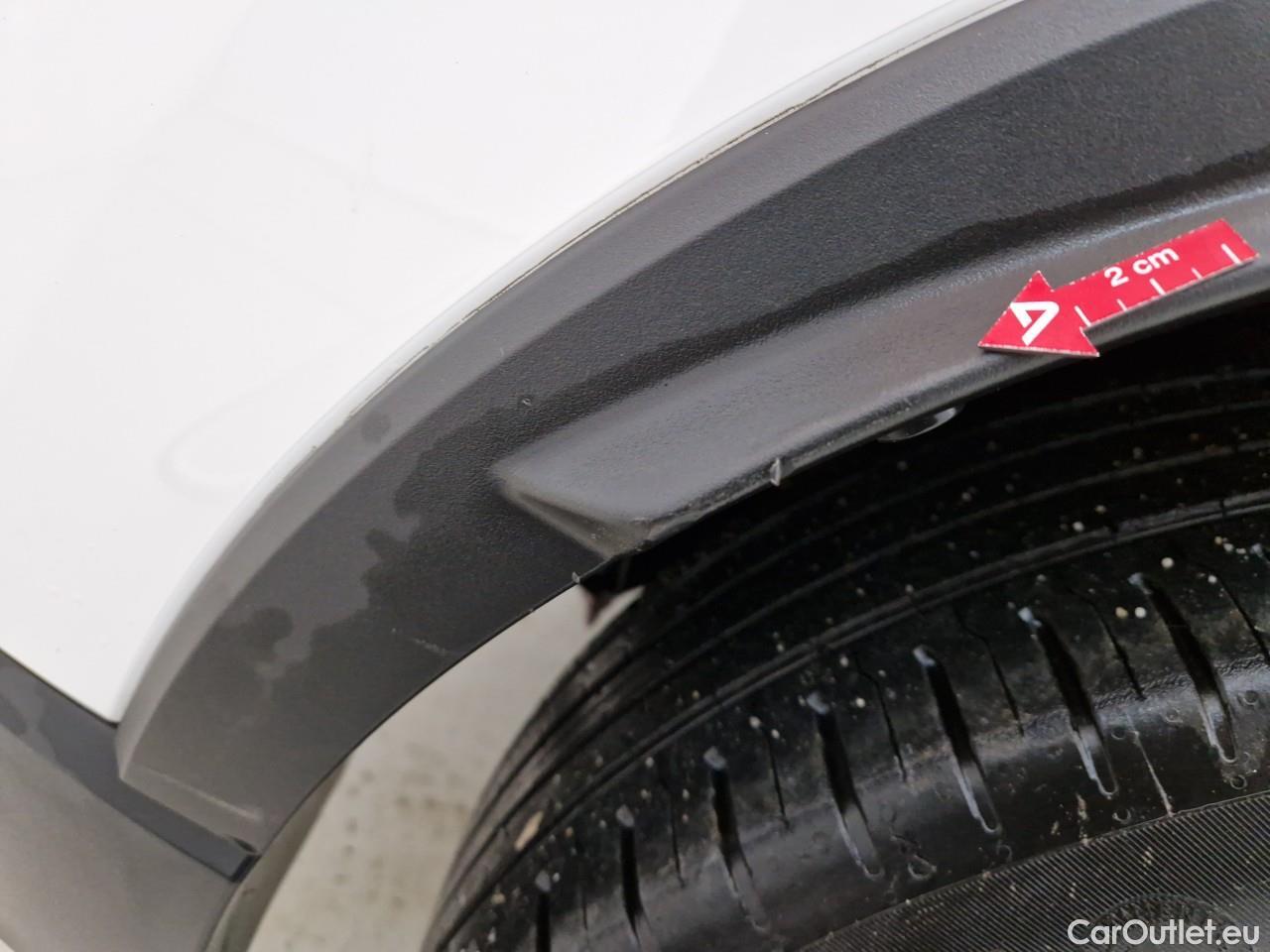  Toyota  C-HR 1.8 HSD C-enter #21