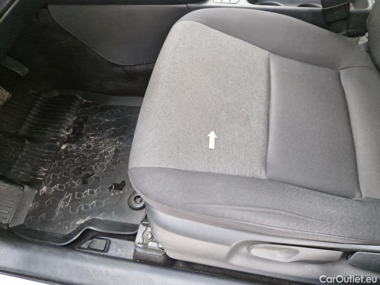  Toyota  Yaris 1.5 Hybrid Eco HYB Auto #27