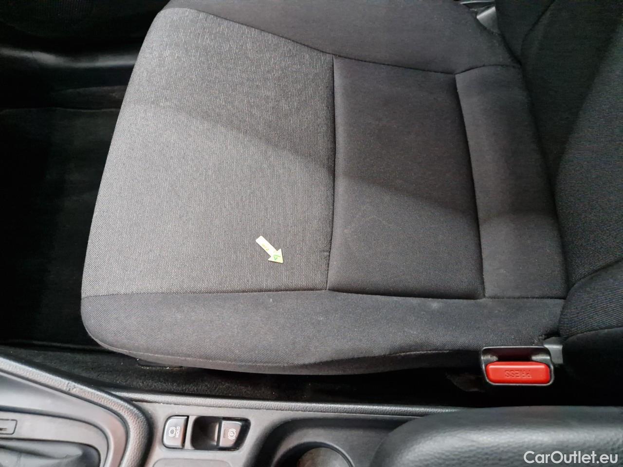  Toyota  Yaris 1.5 Hybrid Eco HYB Auto #42