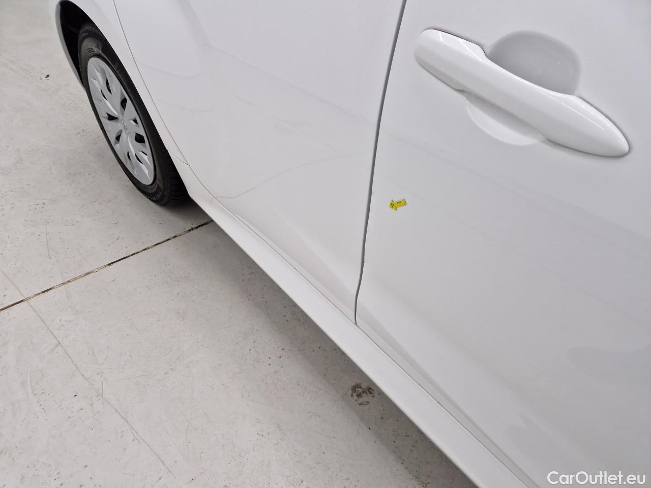  Toyota  Yaris 1.5 Hybrid Eco HYB Auto #13