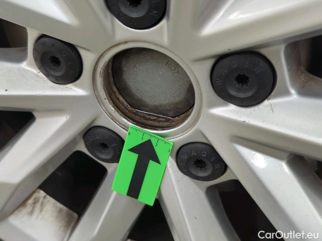  Volkswagen  Passat Comfortline 2.0 TDI DSG 150 CP #26