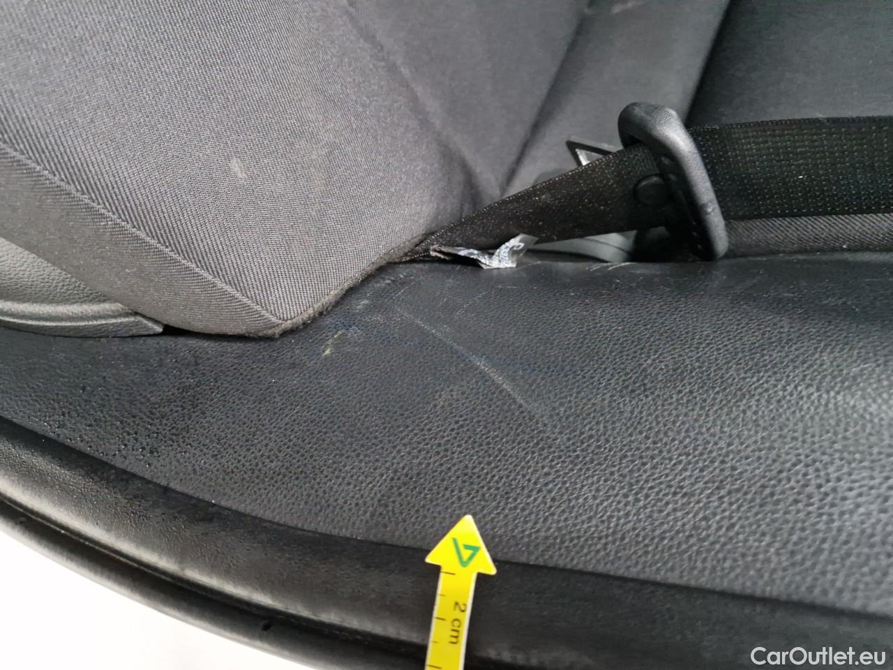  Toyota  Yaris 1.5 Hybrid Eco HYB Auto #47