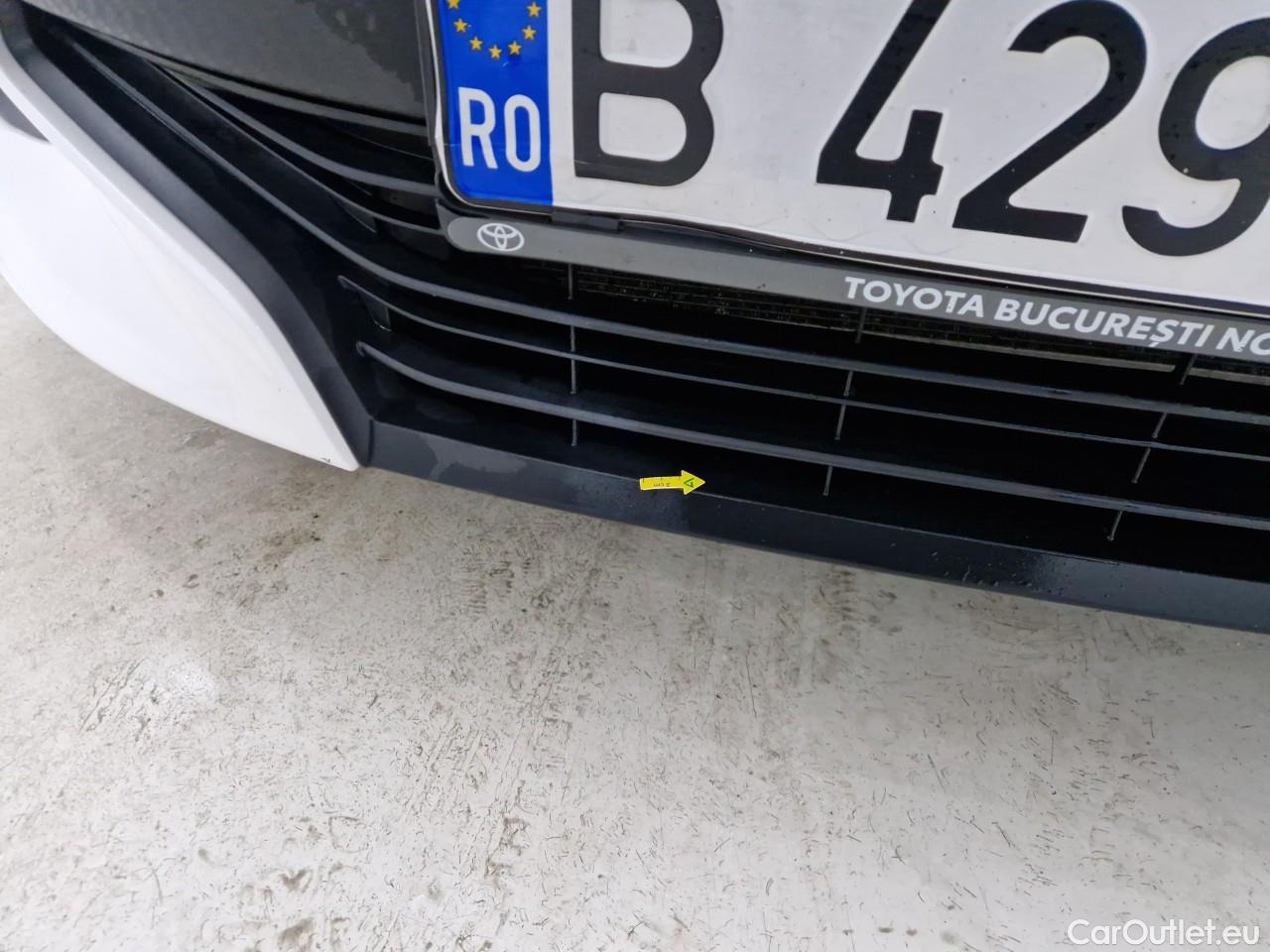  Toyota  Yaris 1.5 Hybrid Eco HYB Auto #6