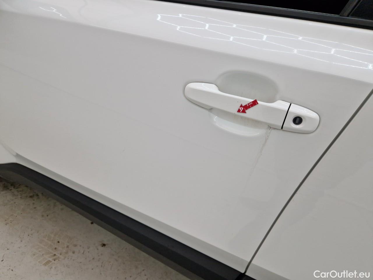  Toyota  C-HR 1.8 HSD C-enter #2