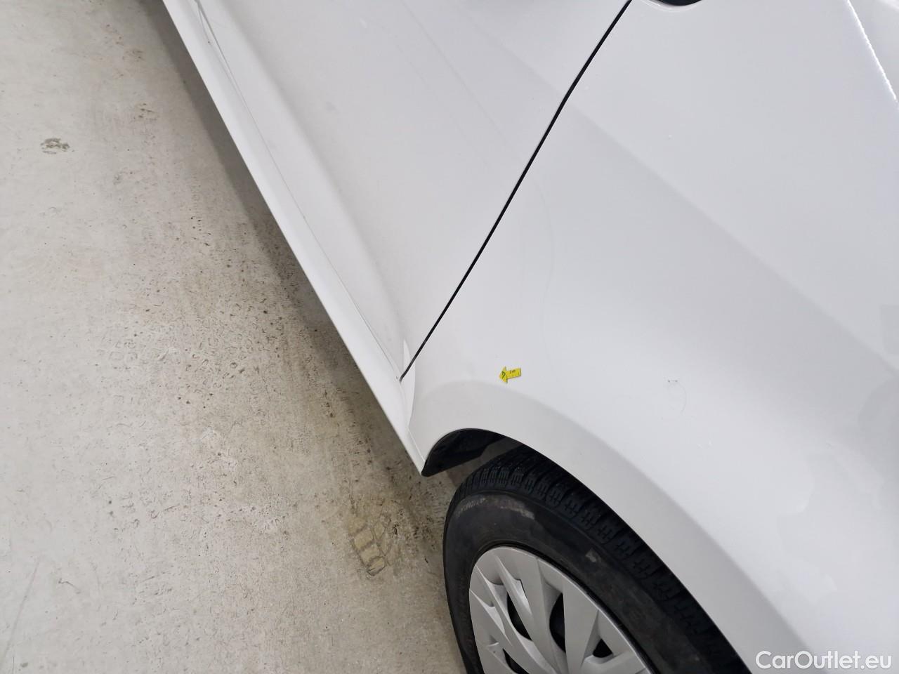  Toyota  Yaris 1.5 Hybrid Eco HYB Auto #10