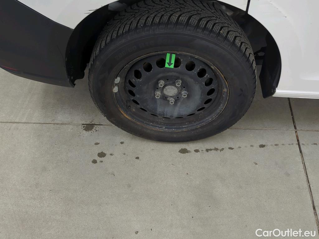  Volkswagen  Caddy Cargo 2.0 TDI 90 kW #15