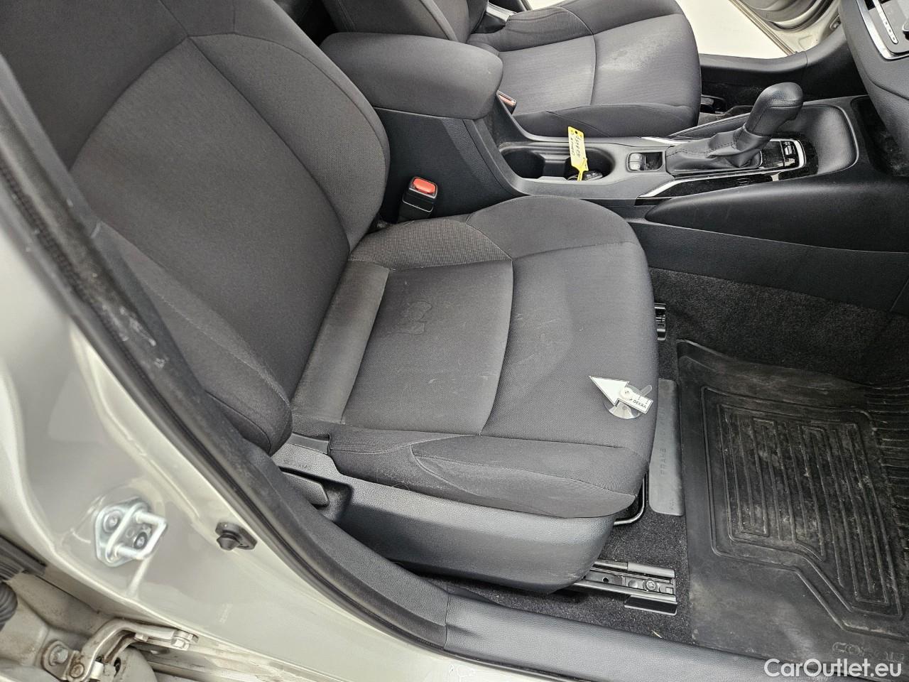  Toyota  Corolla 1.8 Hybrid Eco HSD E-CVT #62