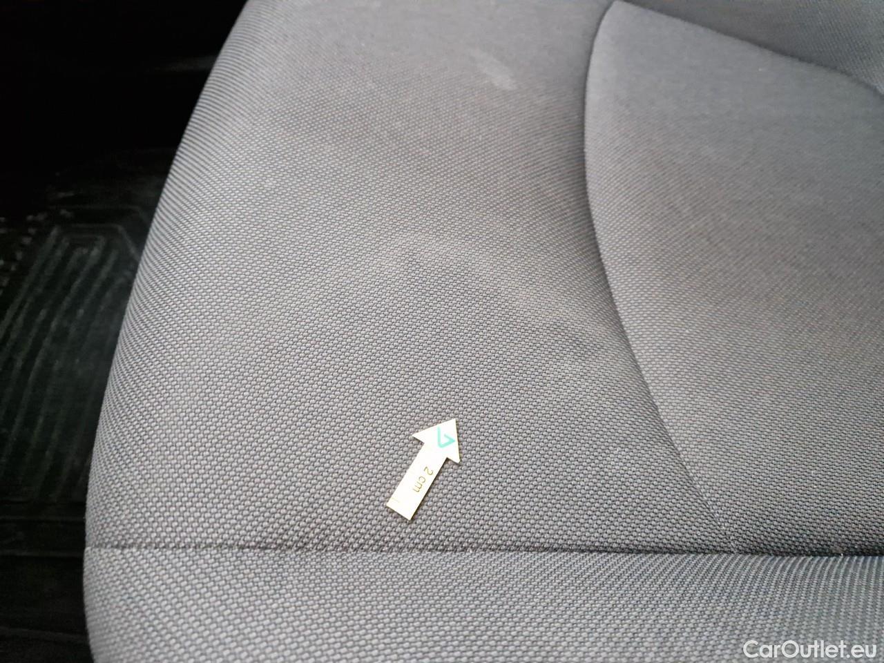  Toyota  Corolla 1.8 Hybrid Business HSD E-CVT #40