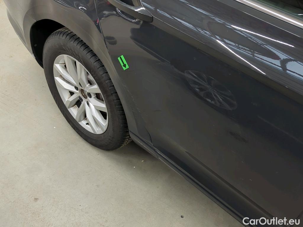  Volkswagen  Passat Comfortline 2.0 TDI DSG 150 CP #11