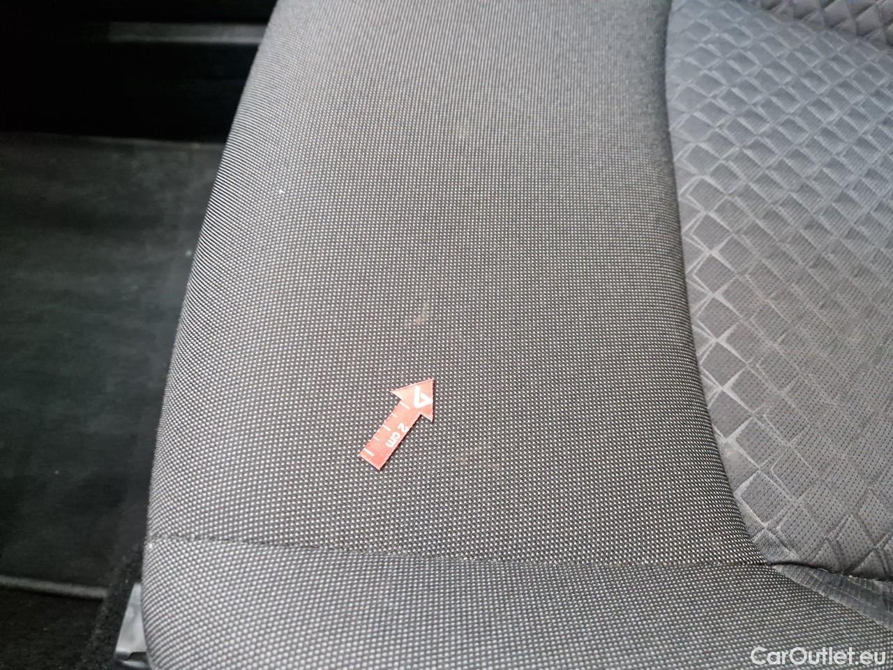  Toyota  C-HR 1.8 HSD C-enter #27