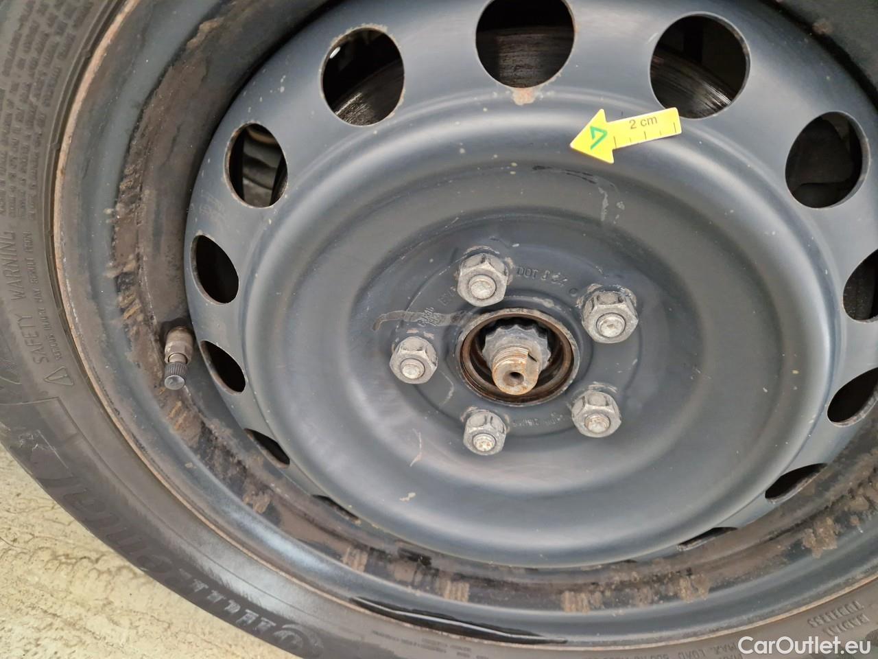  Toyota  Yaris 1.5 Hybrid Eco HYB Auto #23