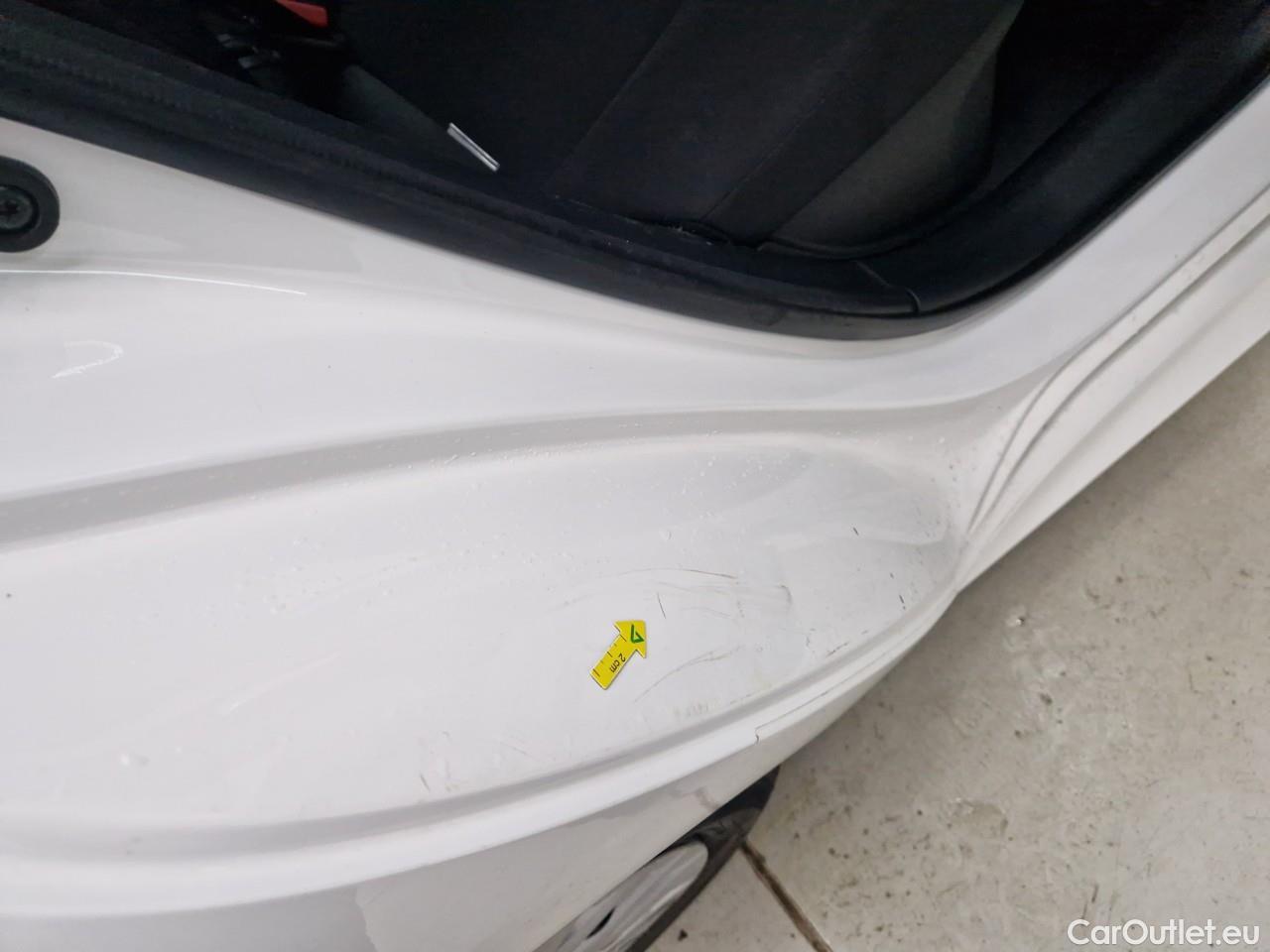  Toyota  Yaris 1.5 Hybrid Eco HYB Auto #38