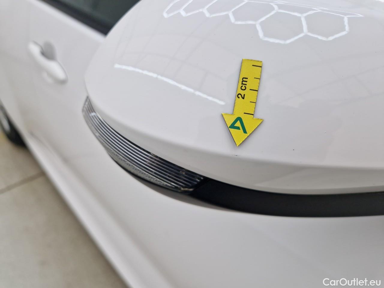  Toyota  Yaris 1.5 Hybrid Eco HYB Auto #12