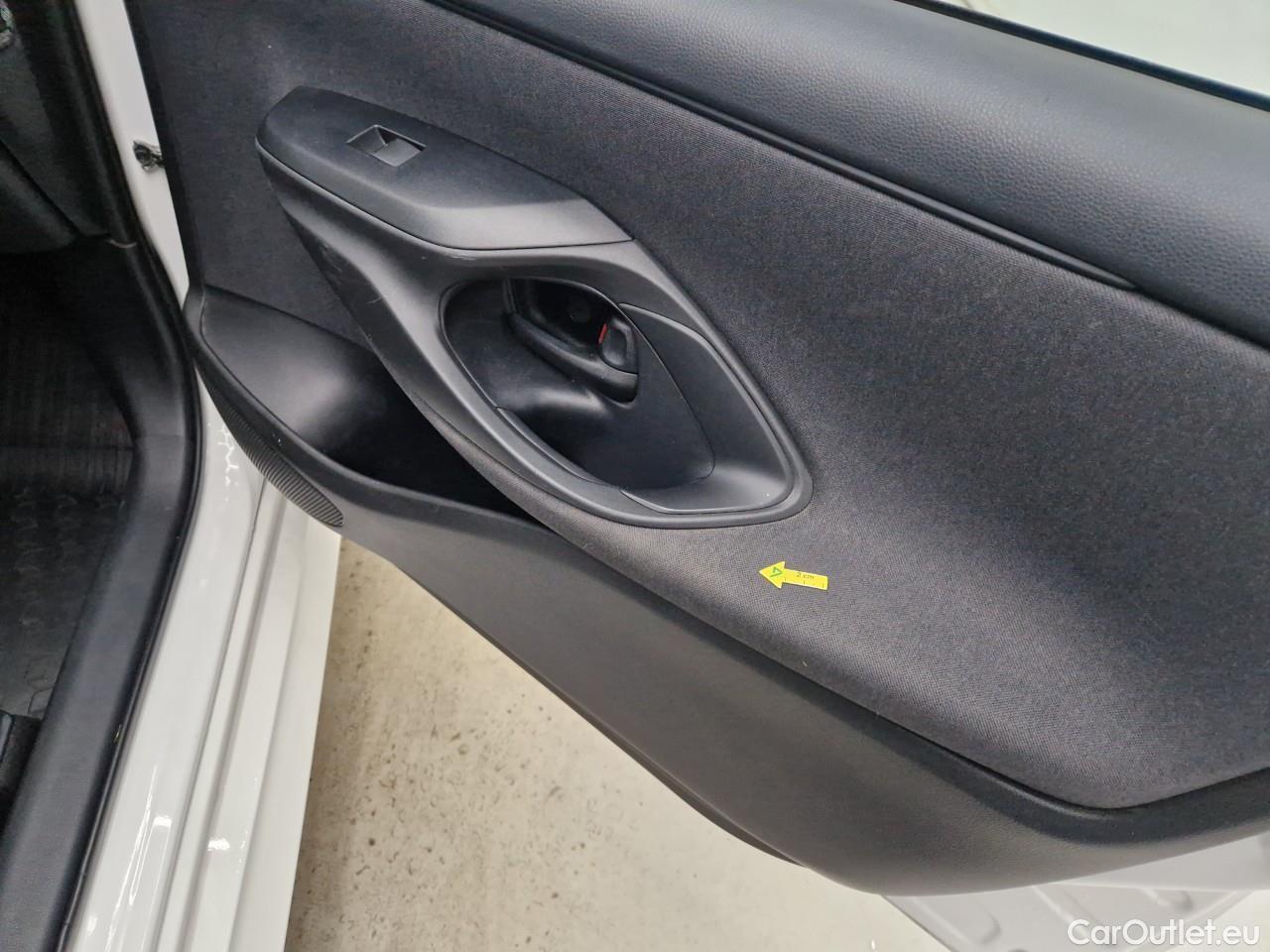  Toyota  Yaris 1.5 Hybrid Eco HYB Auto #40