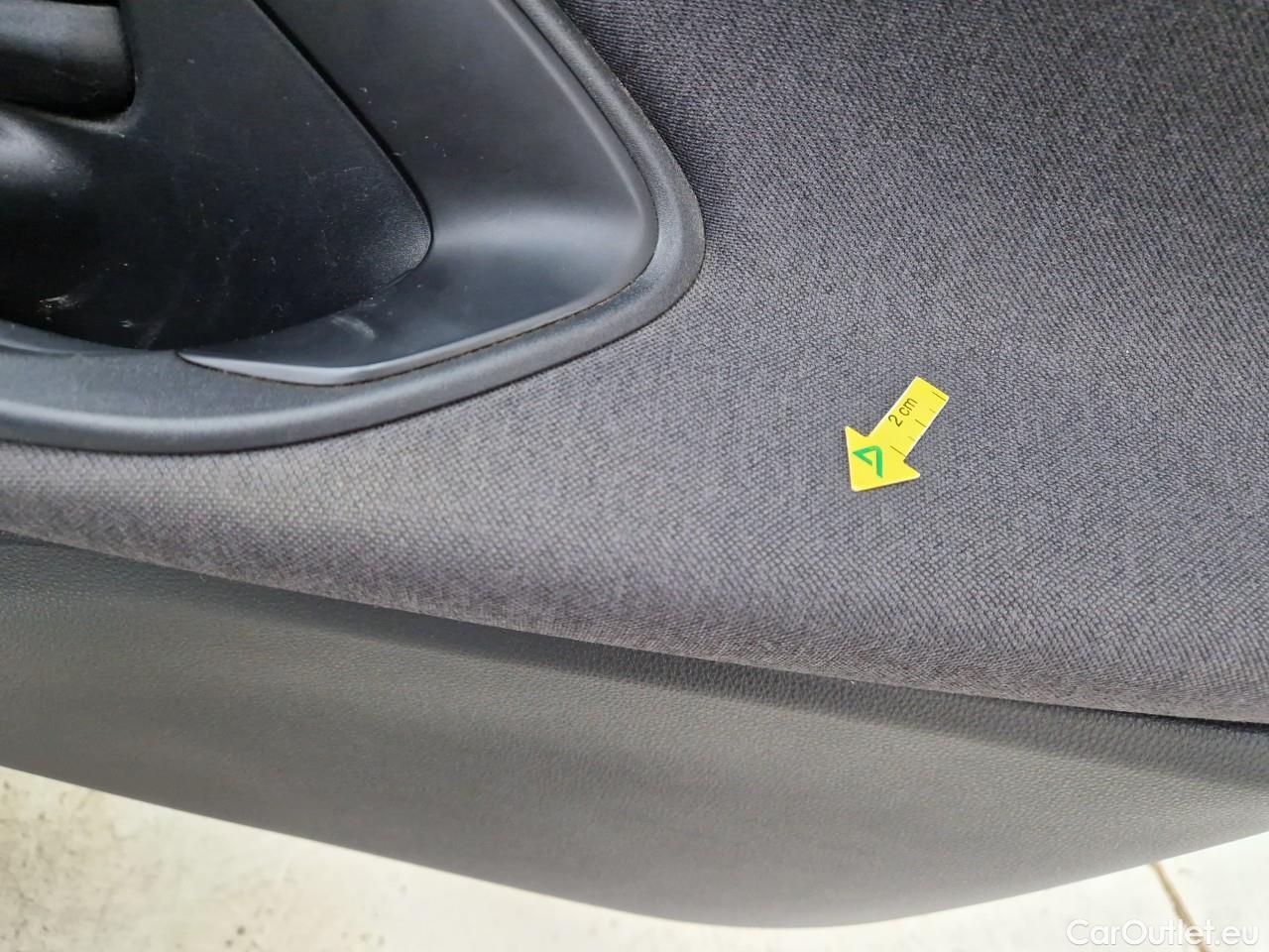  Toyota  Yaris 1.5 Hybrid Eco HYB Auto #63