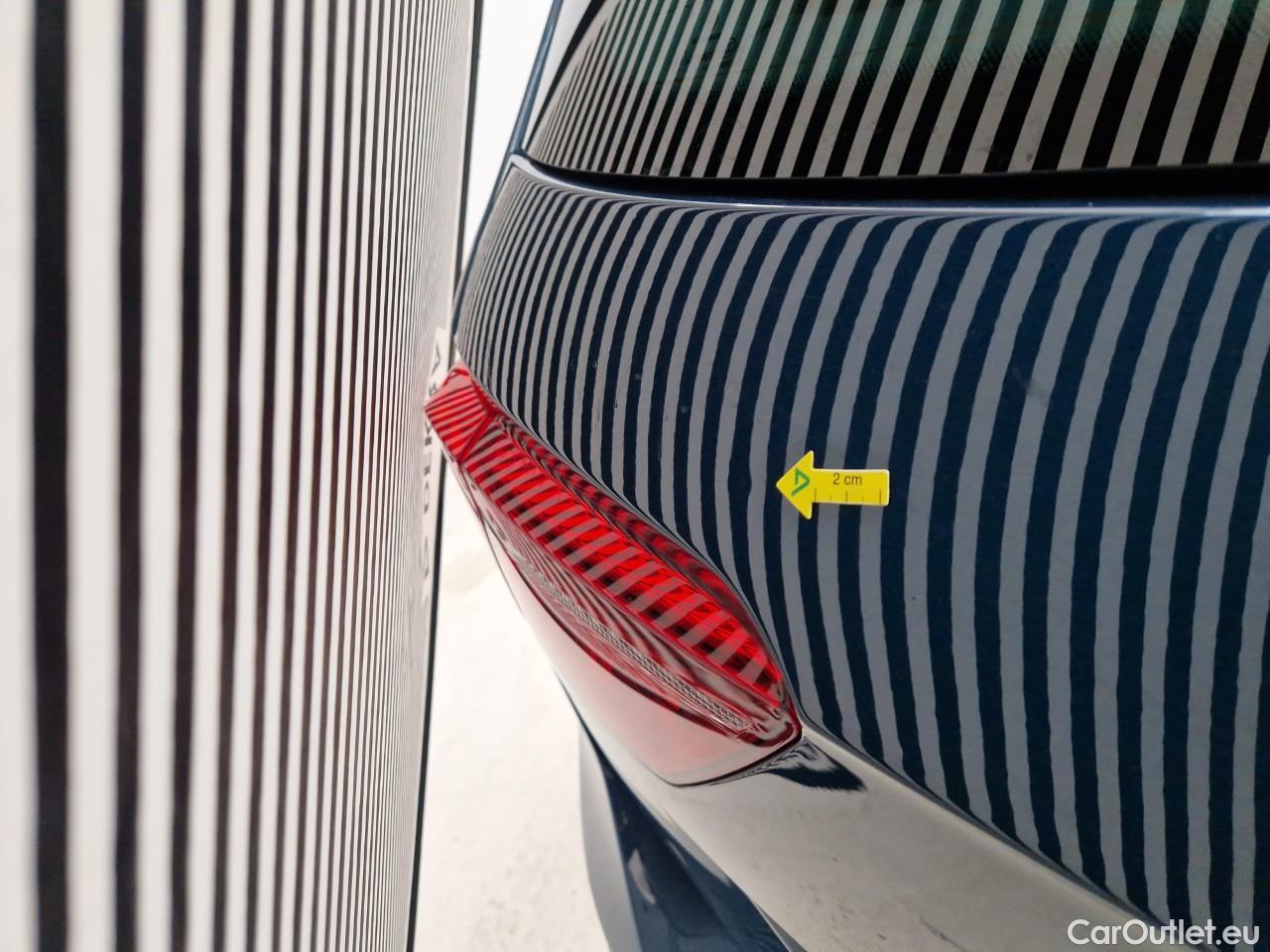  Volkswagen  Tiguan Elegance 2.0 TSI 190CP DSG 4Motion #34