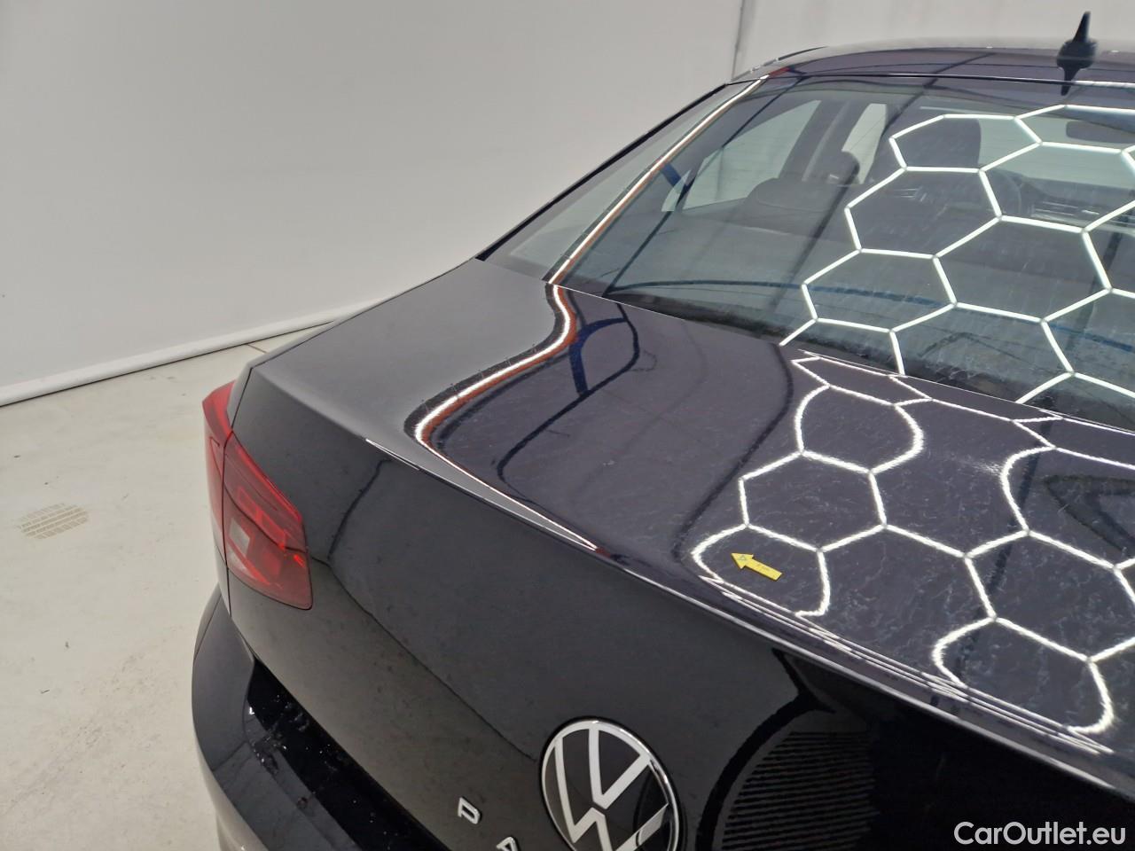  Volkswagen  Passat Comfortline 2.0 TDI DSG 150 CP #25