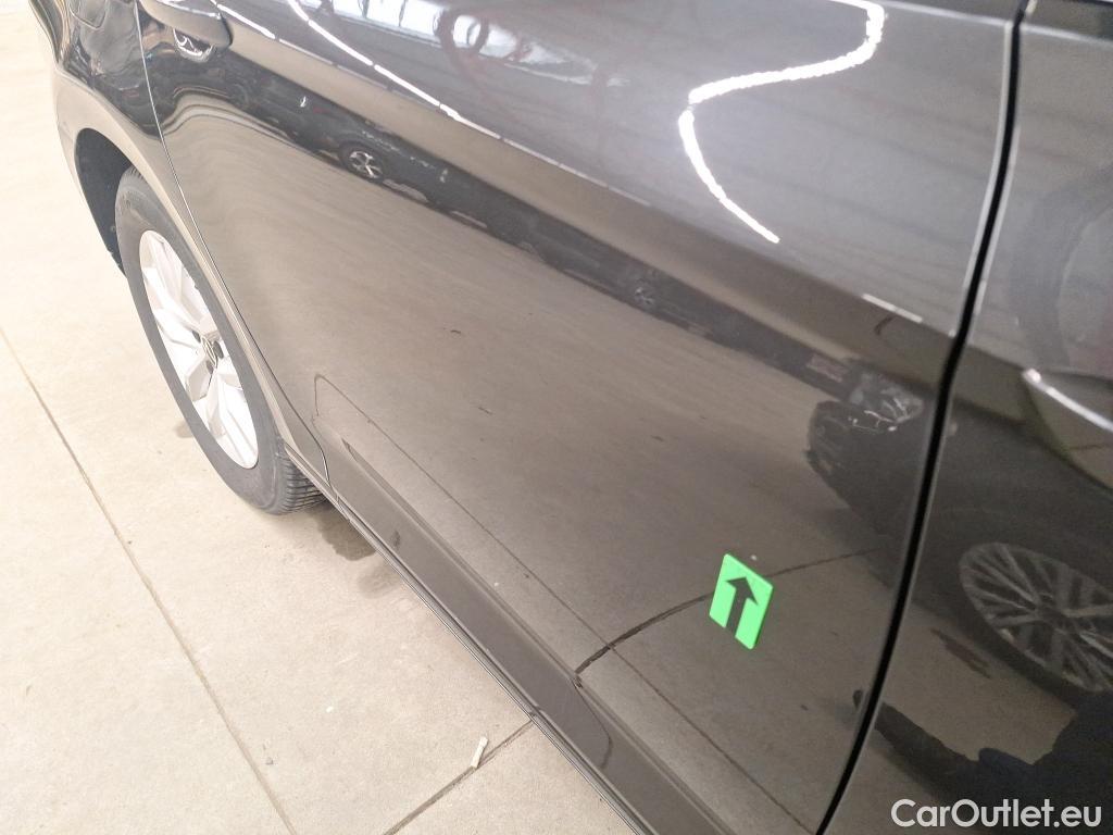  Volkswagen  Passat Var.Comfortline 2.0 TDI DSG 150 CP #25