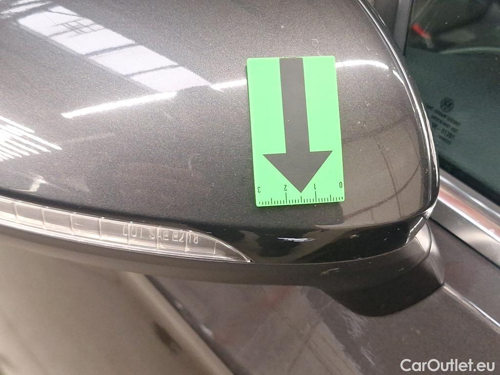  Volkswagen  Passat Var.Comfortline 2.0 TDI DSG 150 CP #24