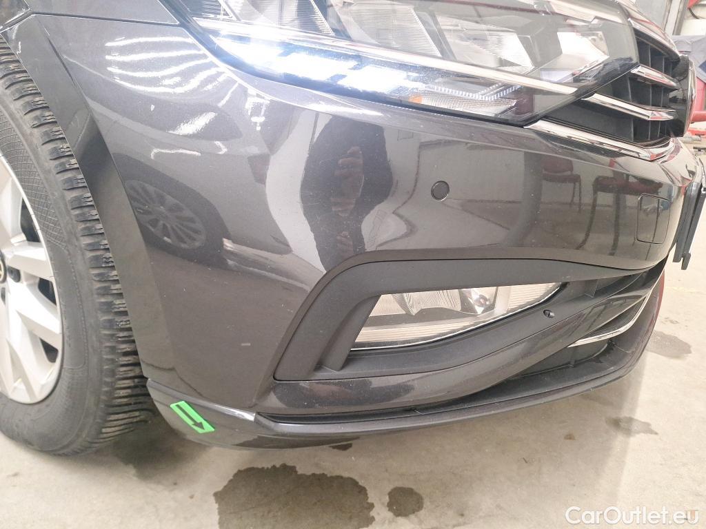  Volkswagen  Passat Var.Comfortline 2.0 TDI DSG 150 CP #11