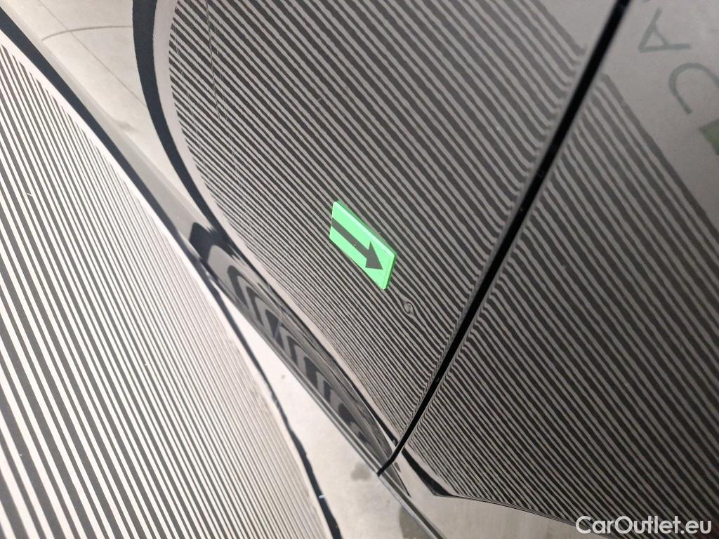  Volkswagen  Passat Var.Comfortline 2.0 TDI DSG 150 CP #22