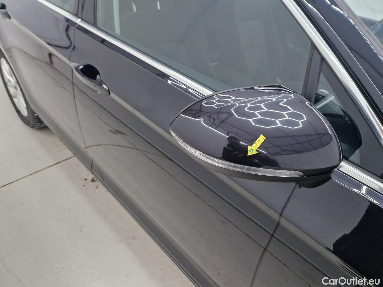  Volkswagen  Passat Comfortline 2.0 TDI DSG 150 CP #15