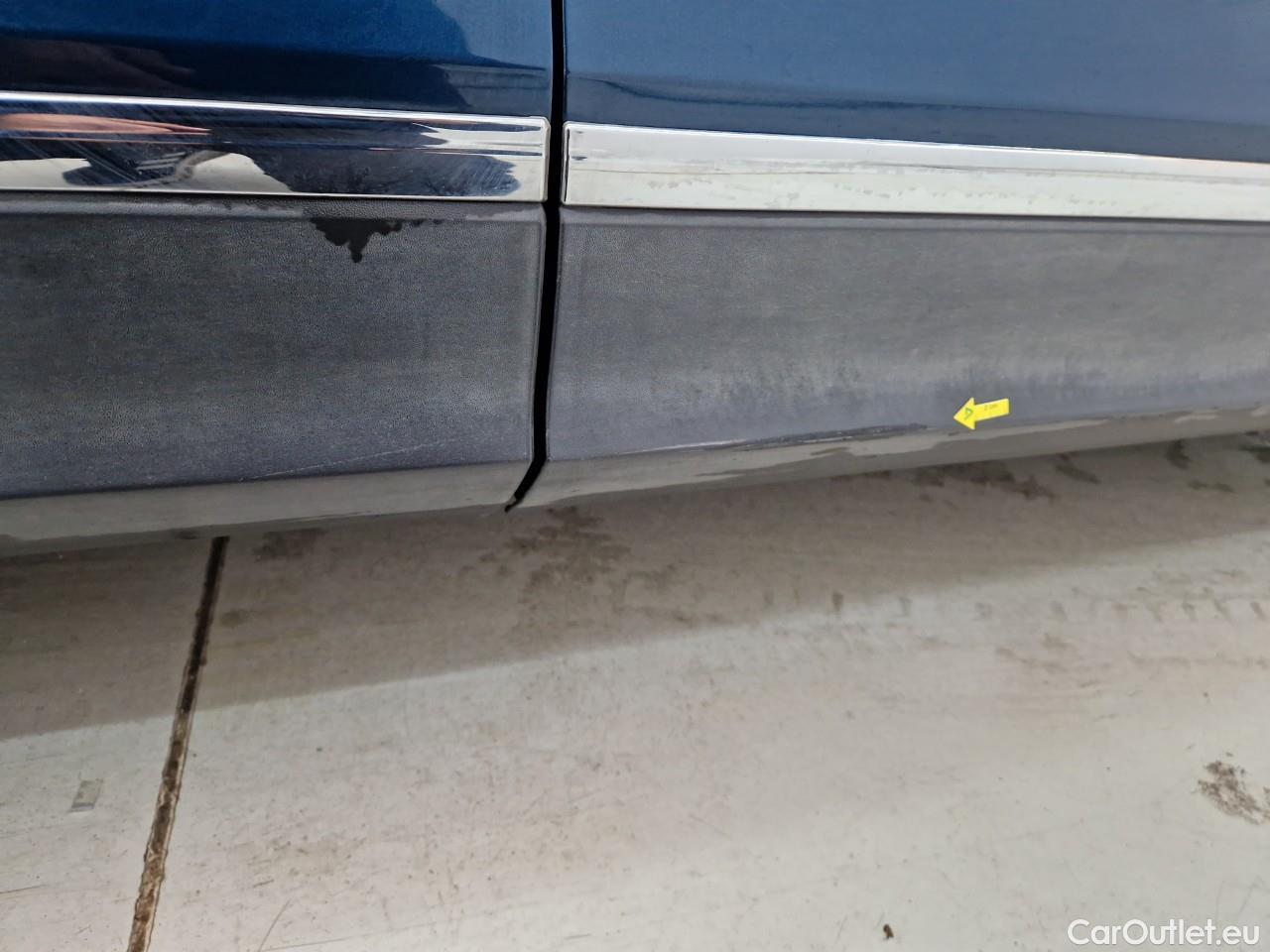  Volkswagen  Tiguan Elegance 2.0 TSI 190CP DSG 4Motion #25