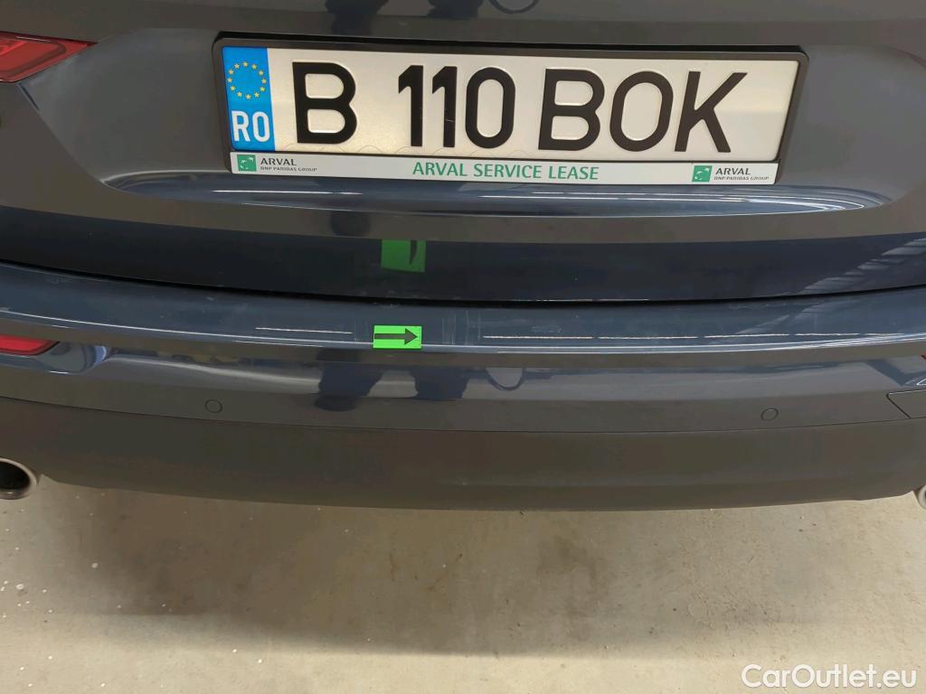  Volvo  XC60 2.0 B4 P 197CP Momentum Pro AT8 #15