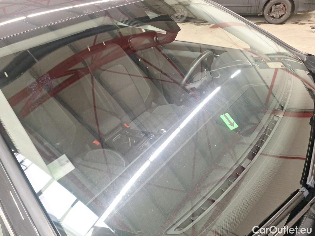  Volkswagen  Passat Var.Comfortline 2.0 TDI DSG 150 CP #17