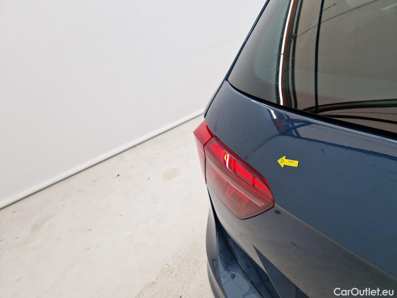  Volkswagen  Tiguan Elegance 2.0 TSI 190CP DSG 4Motion #33