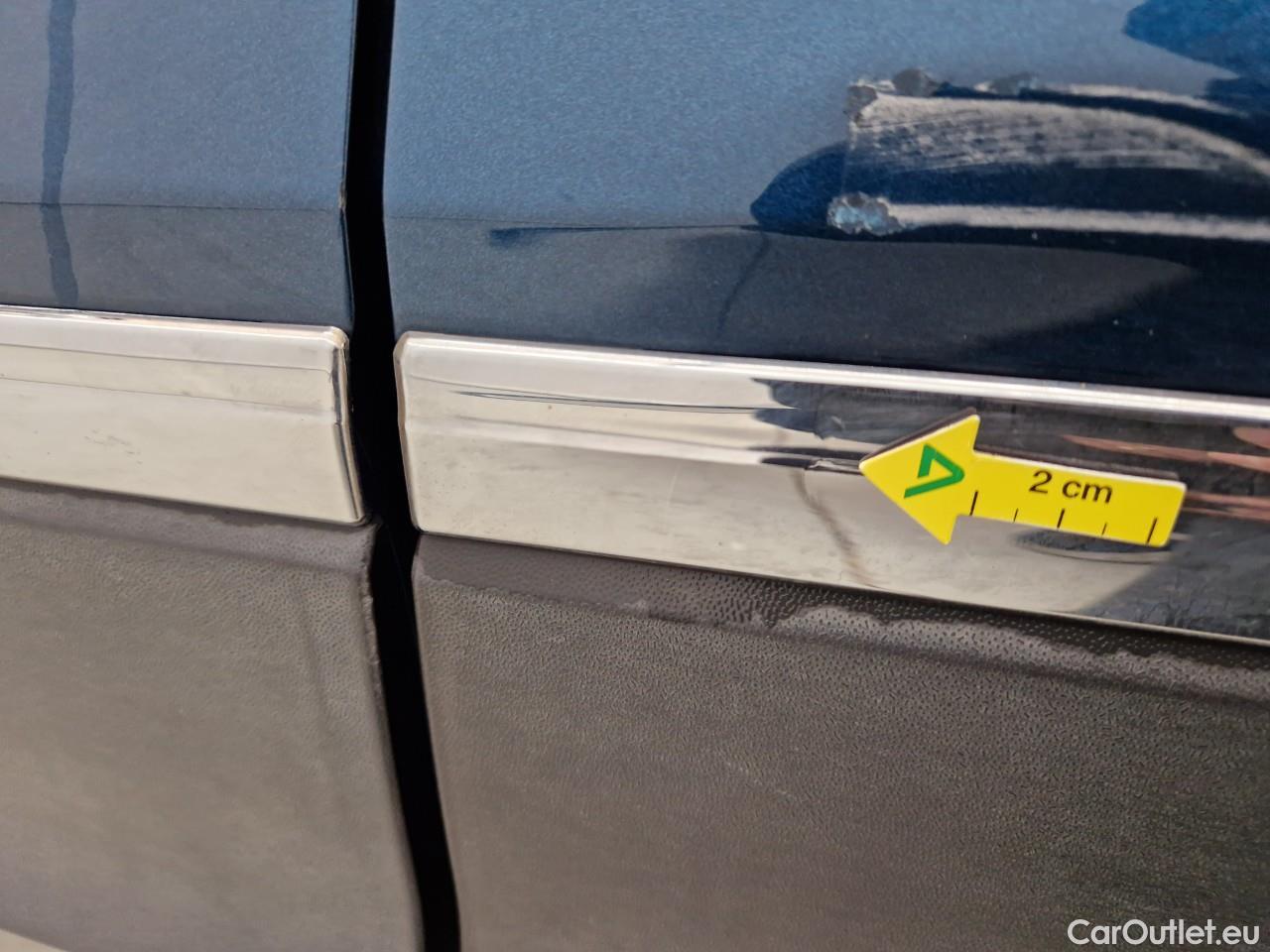  Volkswagen  Tiguan Elegance 2.0 TSI 190CP DSG 4Motion #37