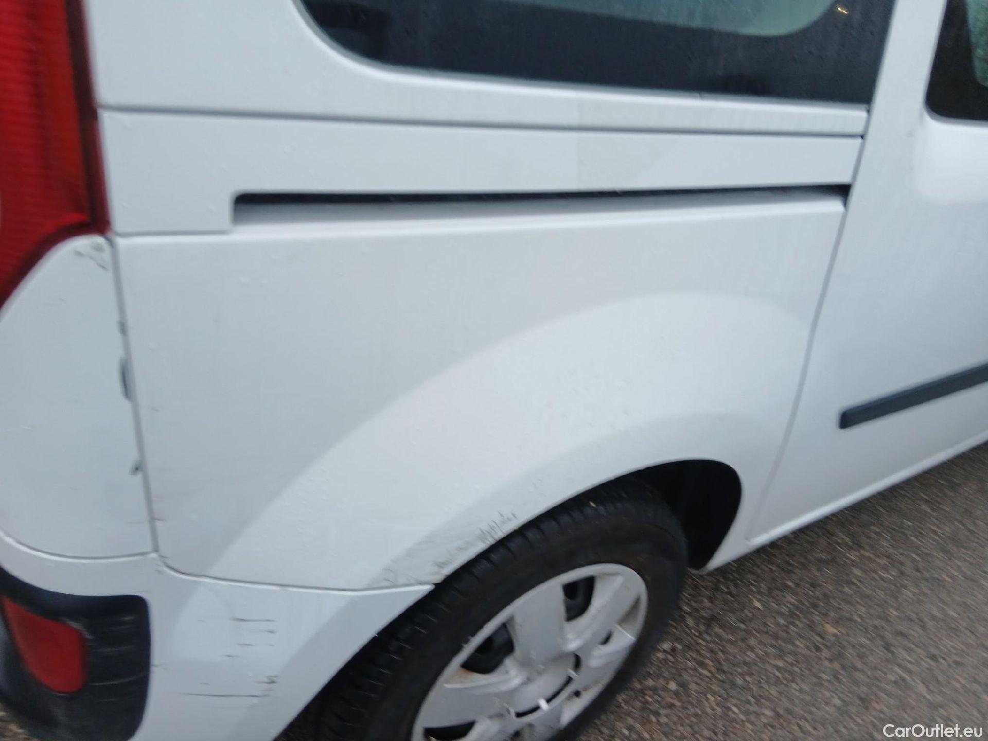  Renault  Kangoo RENAULT  COMBI VU 5p 2G combi Expression N1 Energy dCi 110 #32