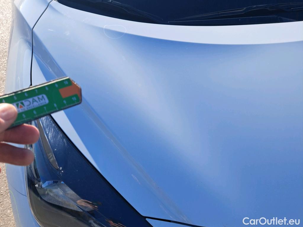  Nissan  Micra NISSAN  / 2017 / 5P / berlina con portón IG-T 68 kW (92 CV) E6D-F Acenta Sprint #16