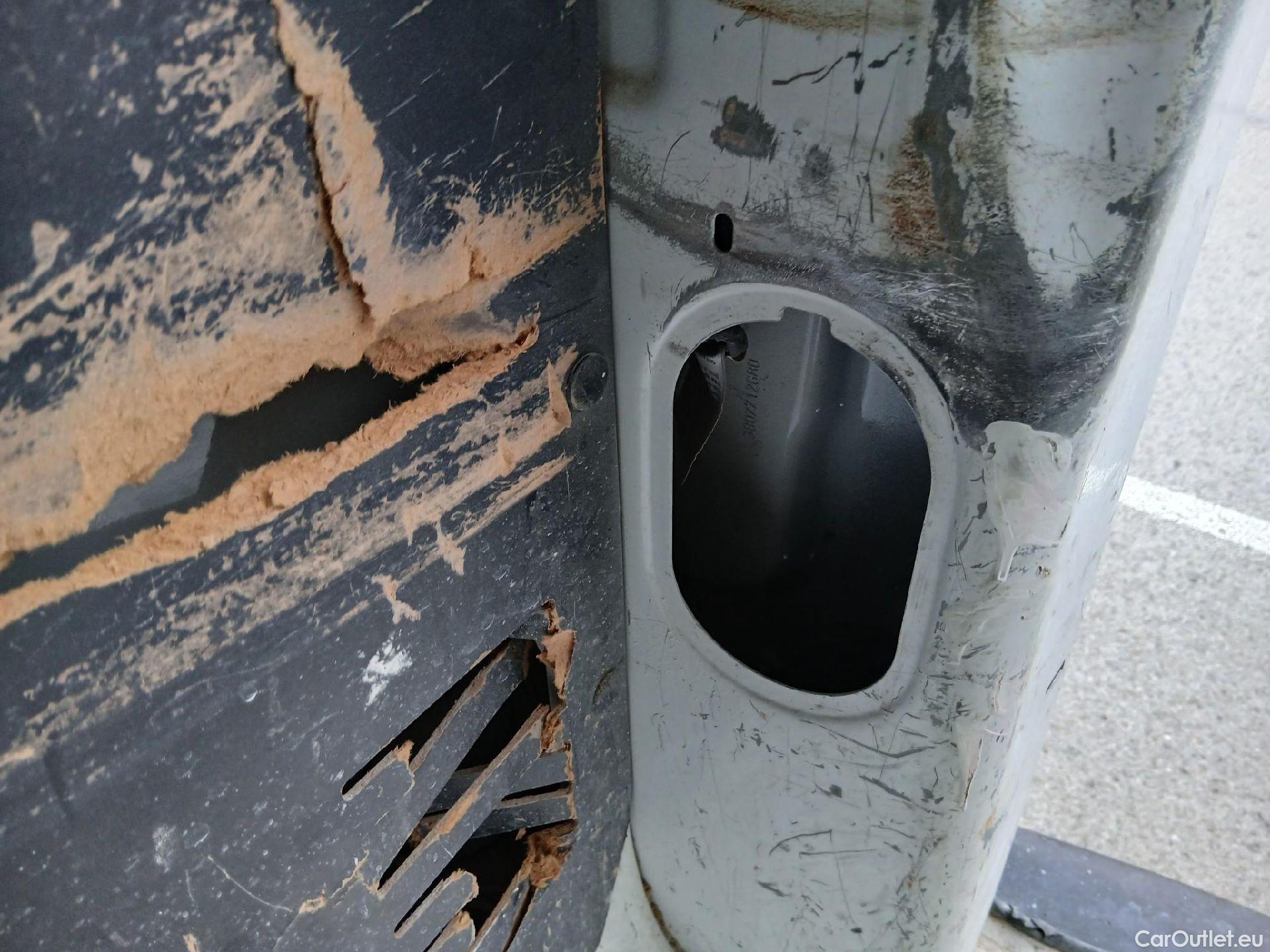  Opel  Vivaro OPEL  / 2019 / 4P / furgón Campaña F2ML 1.5 Diésel 74kW(100CV)M Std Exp #37