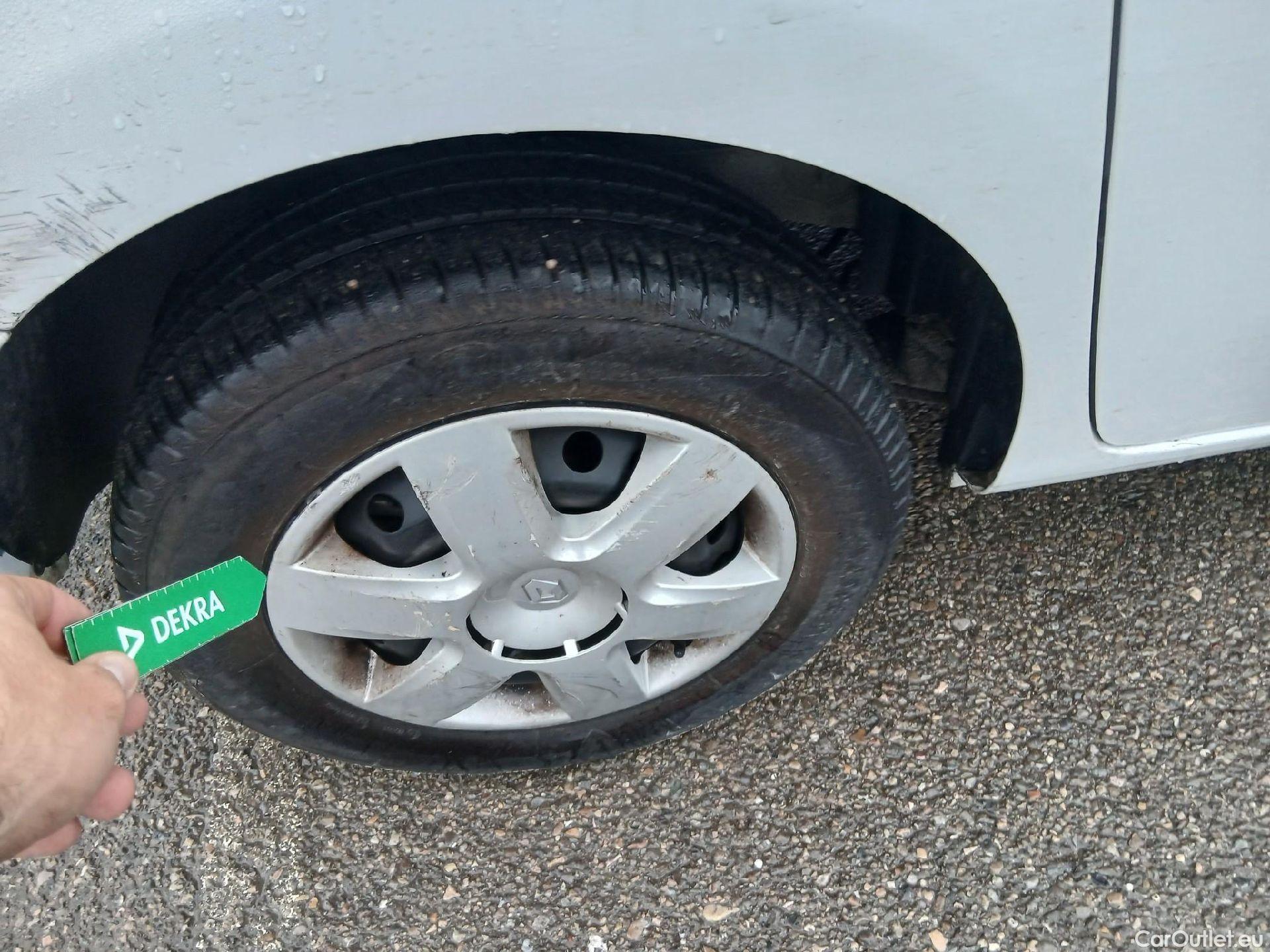  Renault  Kangoo RENAULT  COMBI VU 5p 2G combi Expression N1 Energy dCi 110 #34