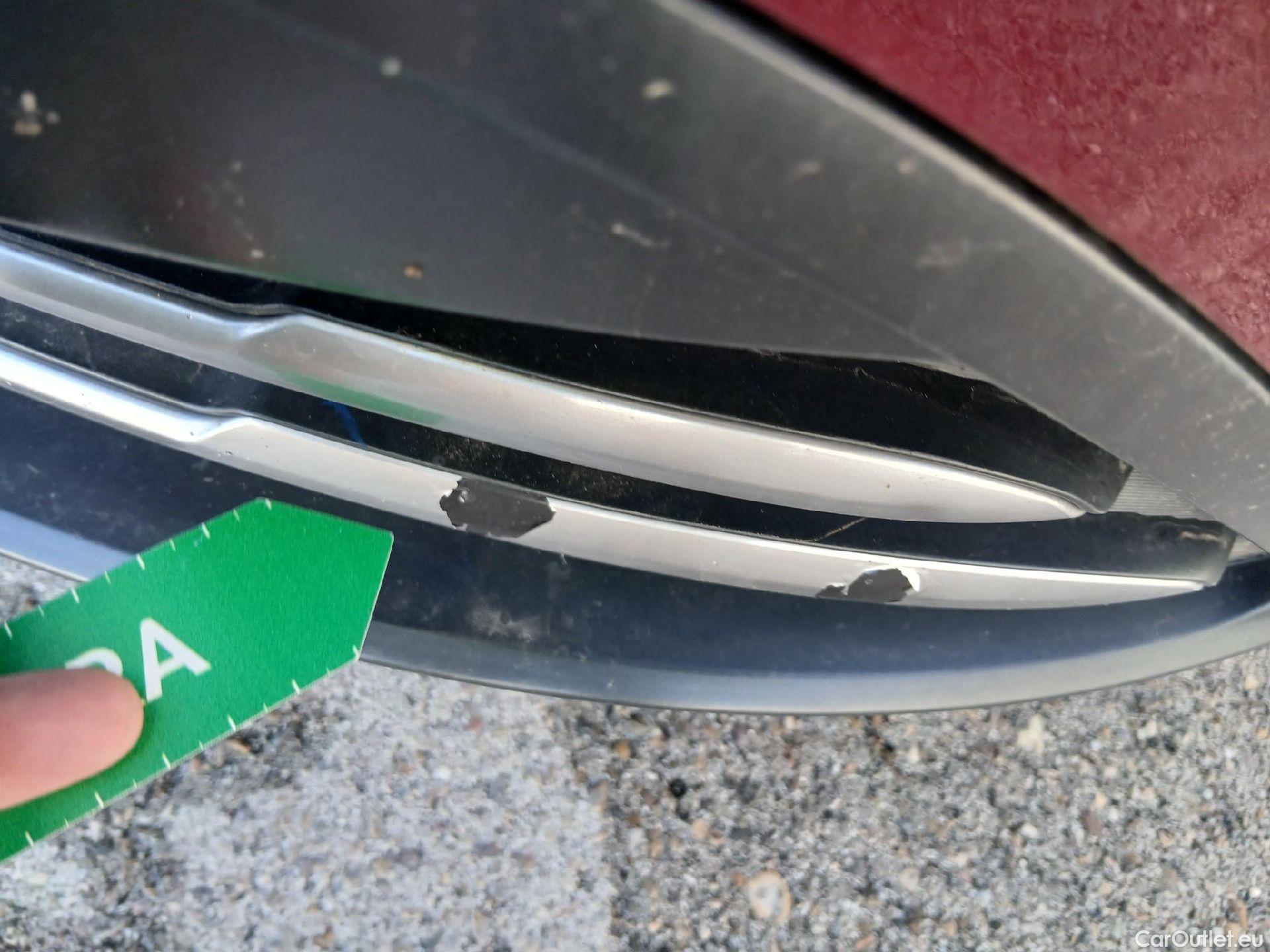  Hyundai  Konna HYUNDAI Kona / 2020 / 5P / todoterreno 150kW EV Tecno 2C #9