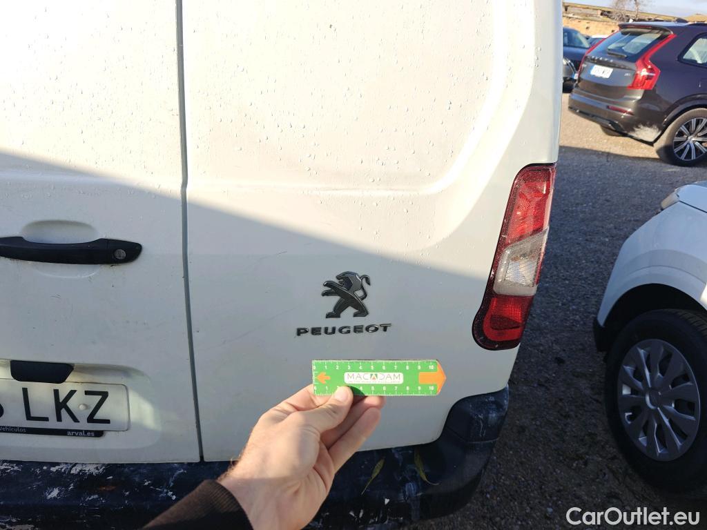  Peugeot  Partner PEUGEOT  / 2018 / 3P / furgón derivado de turismo Pro Standard 600kg BlueHDi 73kW (AC) #89