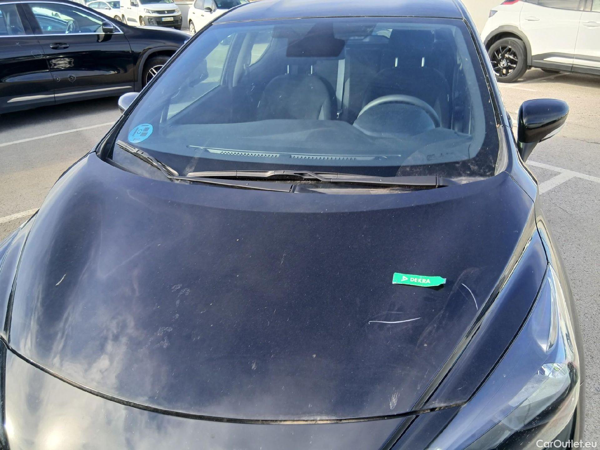  Nissan  Micra NISSAN  / 2017 / 5P / berlina con portón IG-T 68 kW (92 CV) E6D-F Acenta Sprint #9